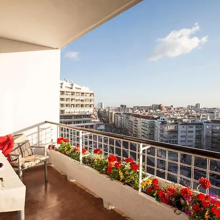 Quad Avenue Apartament *